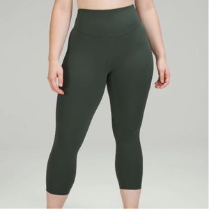 Lululemon Base Pace High-Rise Crop 23"